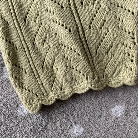 Green crochet cardigan - Picture 6 of 7